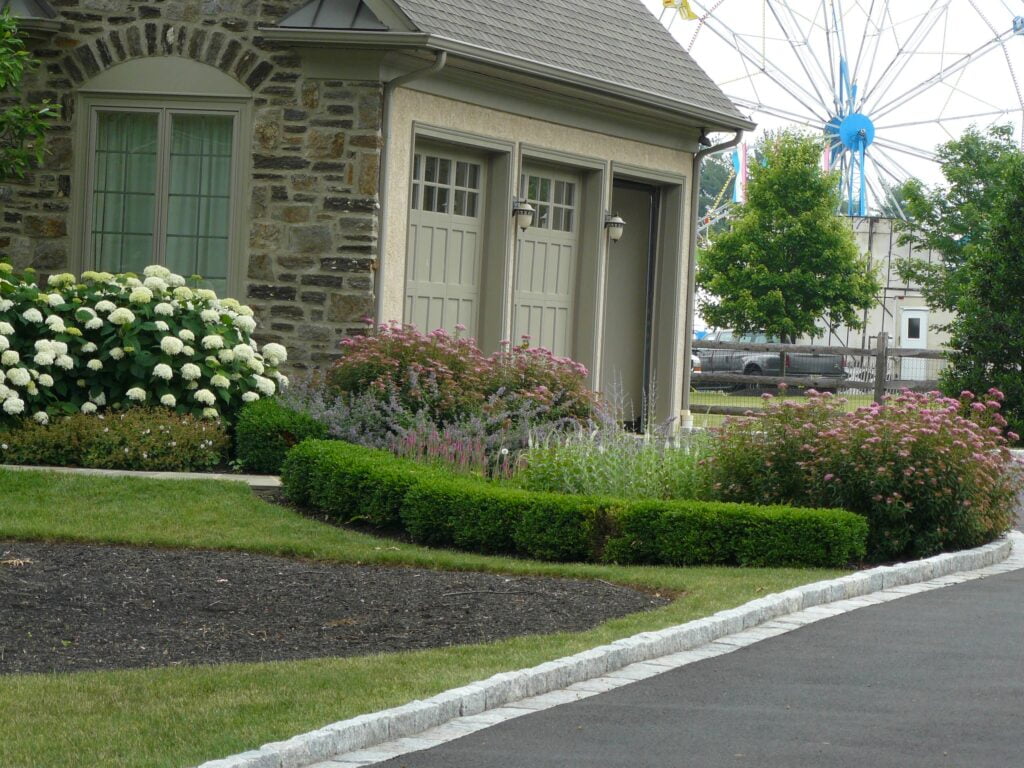 تنسيق حدائق منازل