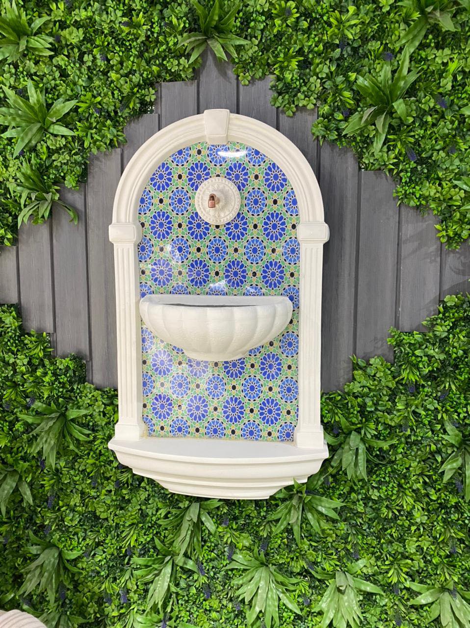 نوافير وشلالات منزلية